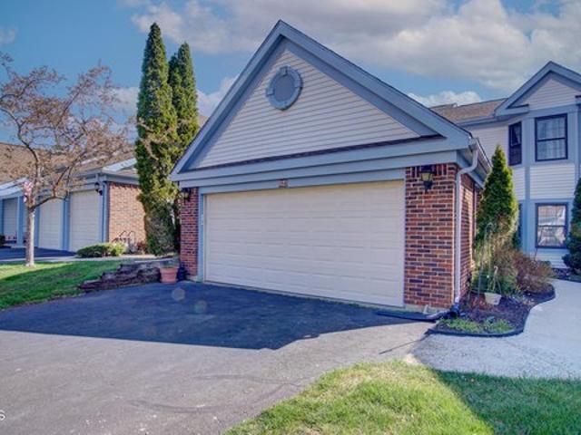 Townhouse for sale in Monmouth, New Jersey