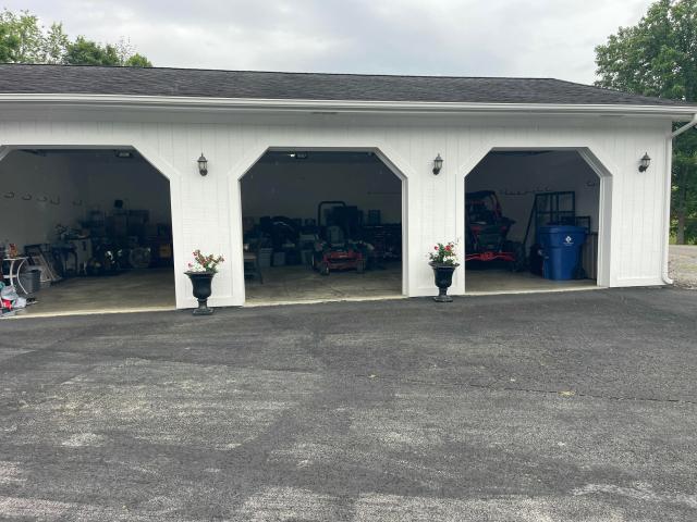 House for sale in Pineville, Kentucky
