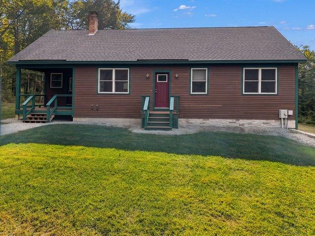 House for sale in Pownal, Maine