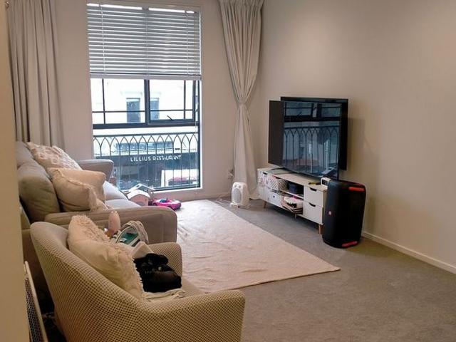 Apartment for rent in Newton, Auckland