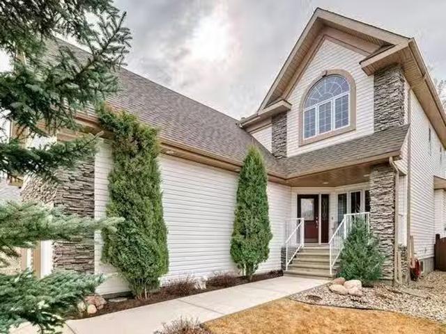 House for sale in Rolly View, Alberta