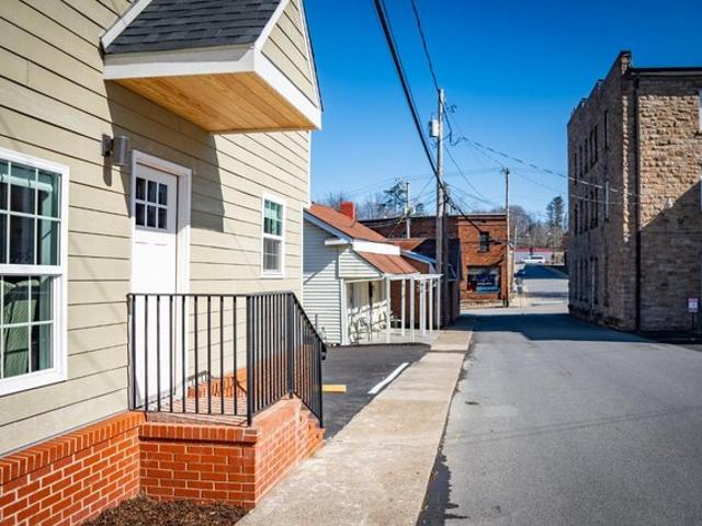 House for sale in Fayetteville, West Virginia