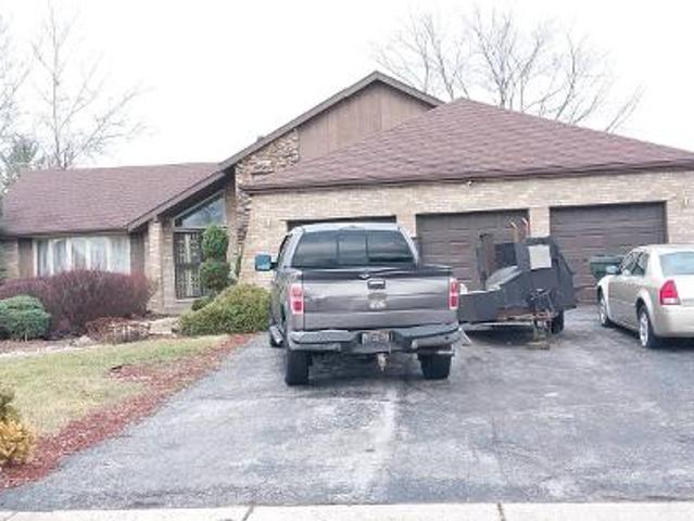 House for sale in Country Club Hills, Illinois