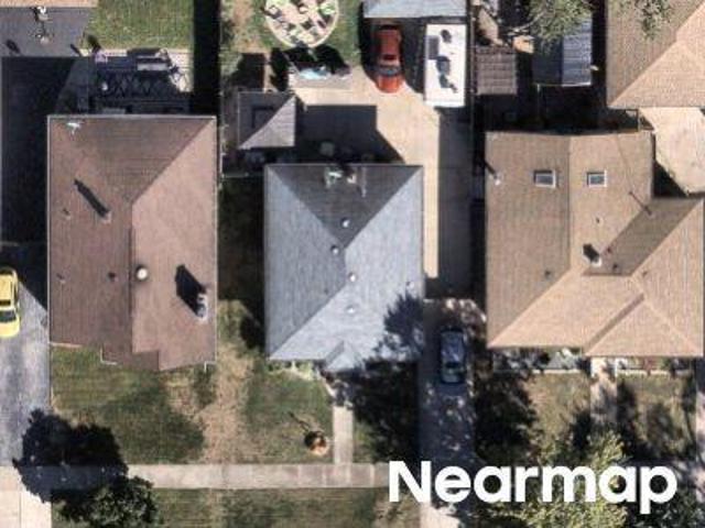 House for sale in Oakglen, Lansing