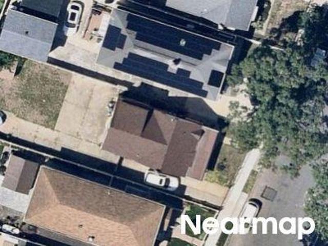 House for sale in Queens, Arverne