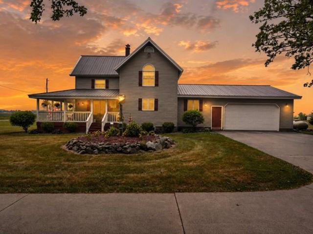 House for sale in Chesaning, Michigan