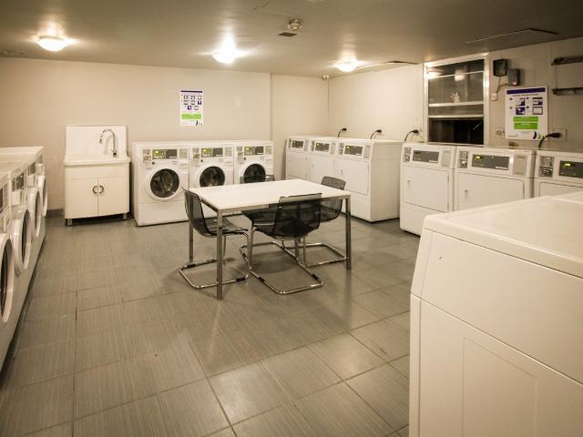 Apartment for rent in Dixie, Mississauga