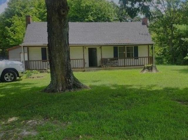 House for sale in Auburn, Kentucky