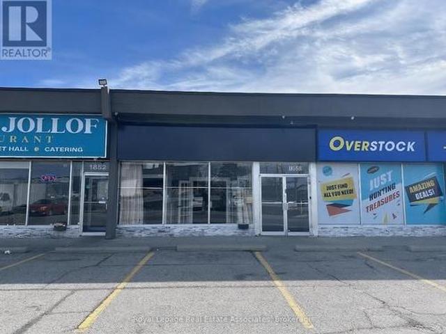 Commercial for sale in Dixie, Mississauga