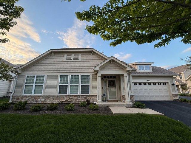 Townhouse for sale in Aurora, Illinois