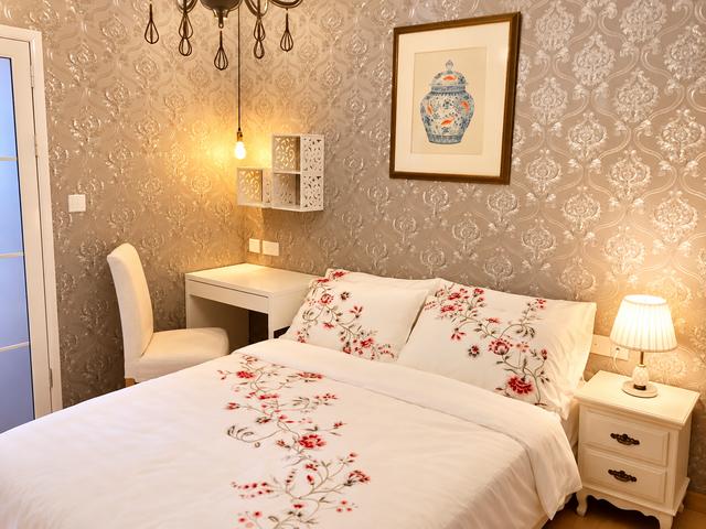 Room for rent in Institution Hill, Singapore