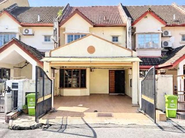 Terraced House for sale in Country Heights Damansara, Kuala Lumpur