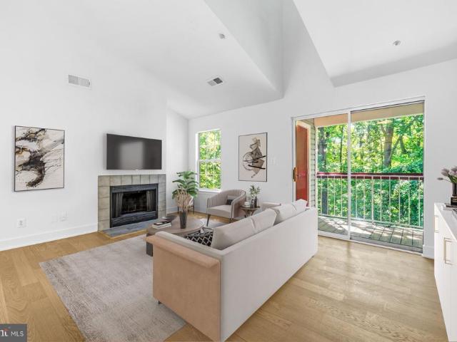 Condo for sale in Montgomery Village, Maryland