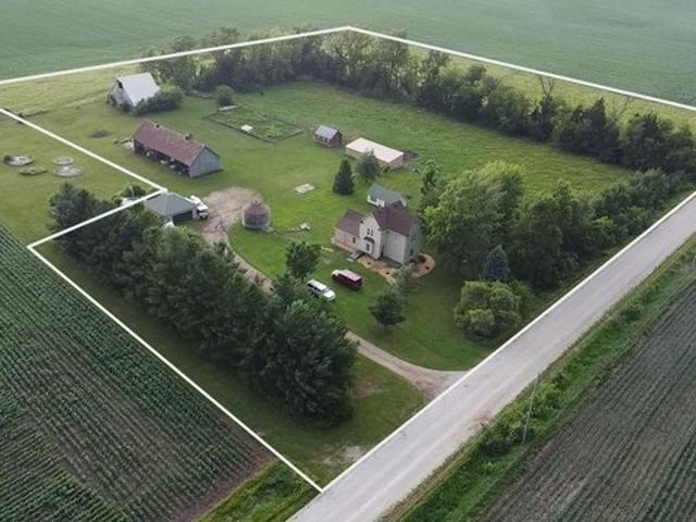 House for sale in Guthrie, Iowa