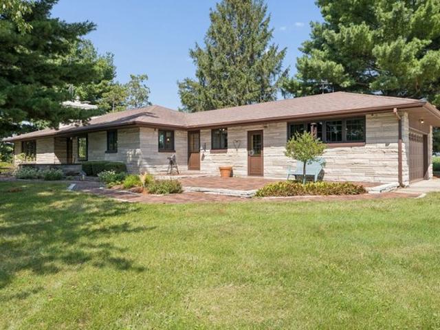 House for sale in Bureau, Illinois