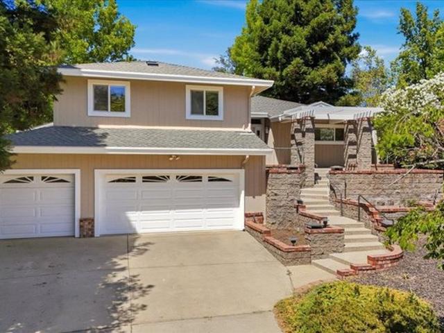 House for sale in Penn Valley, California