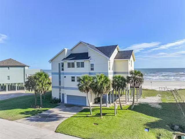 House for sale in Galveston
