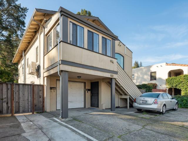 Duplex for sale in San Rafael, California