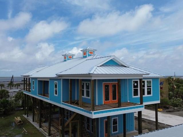 House for sale in Grand Isle, Louisiana