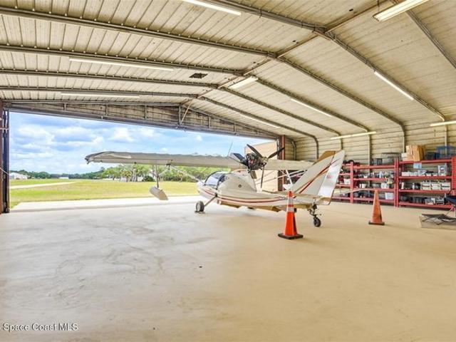 House for sale in Oak Hill, Florida