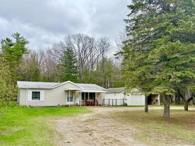 House for sale in Roscommon, Michigan