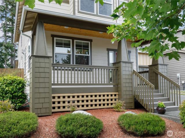 House for sale in Oak Harbor, Washington