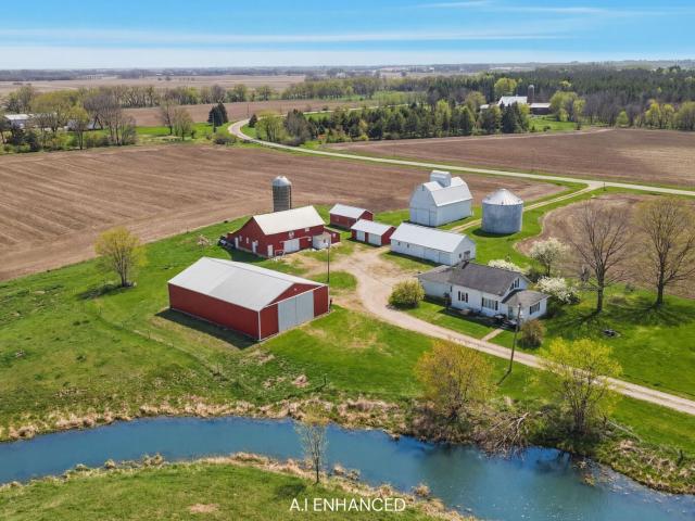 House for sale in Whiteside, Illinois