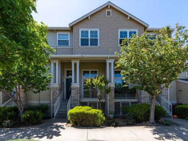 Townhouse for sale in Morgan Hill, California