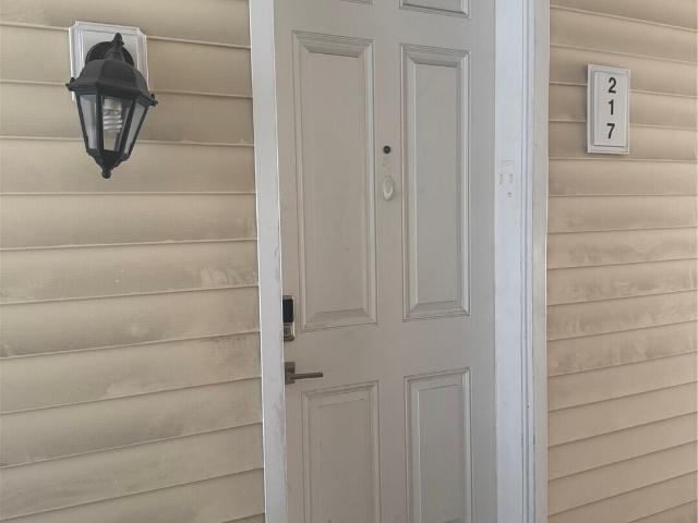 Condo for sale in Washington