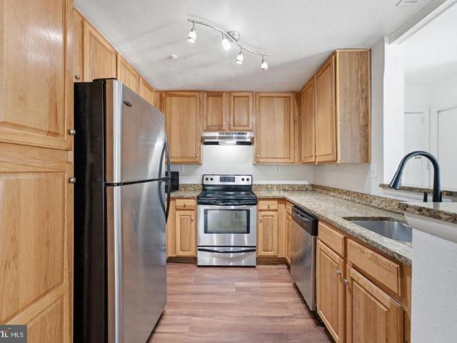 Condo for sale in Breckenridge at Montgomery Village, Montgomery Village