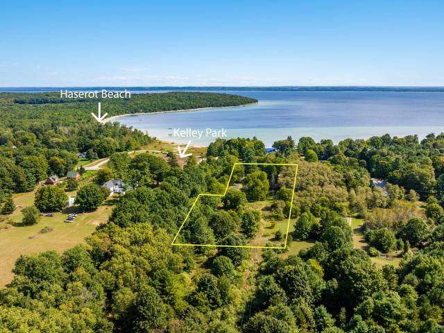 House for sale in Old Mission, Peninsula Township