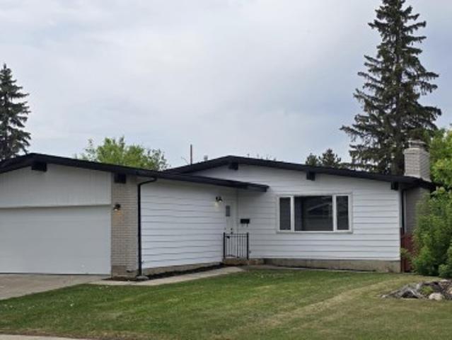 House for sale in Wedgewood, Alberta
