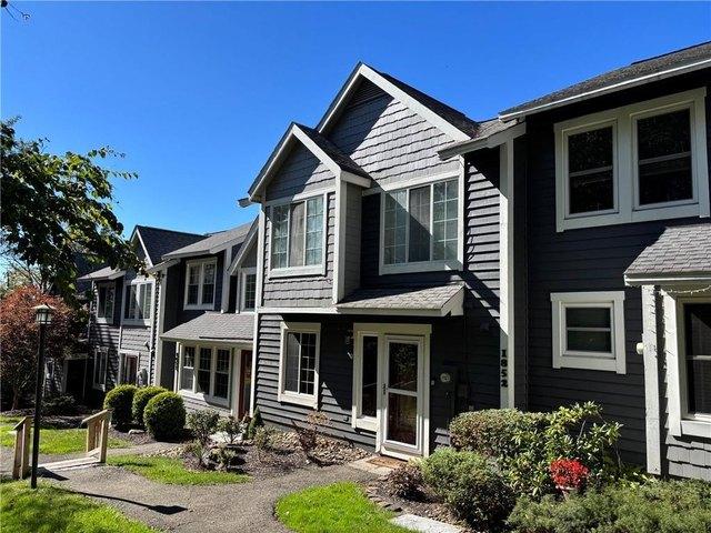 Townhouse for sale in King of Prussia, Upper Merion Township