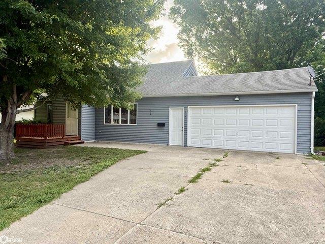 House for sale in Carroll, Iowa
