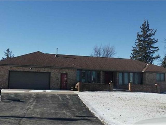 House for sale in Waverly, Bremer County