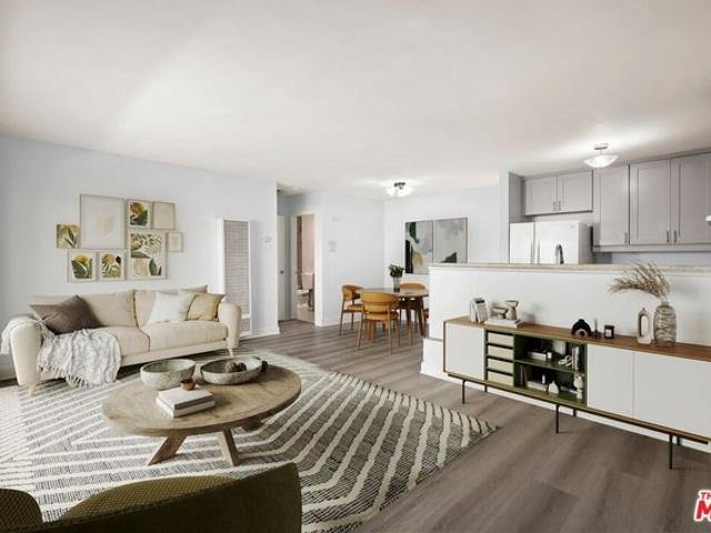 Condo for sale in Tarzana Neighborhood Council District, Canoga Park