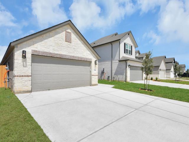 House for sale in Fresno, Fort Bend County