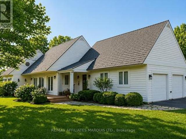 House for sale in South Glengarry, Ontario