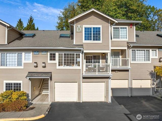 Townhouse for sale in Redmond, Washington