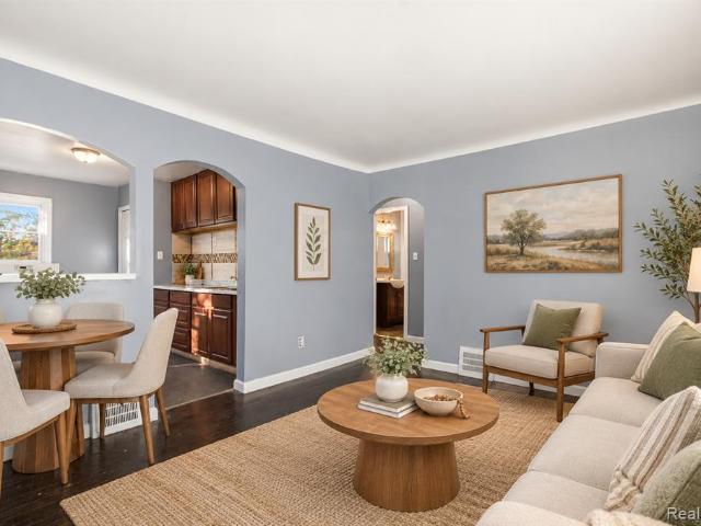 House for sale in Harper Woods, Wayne County