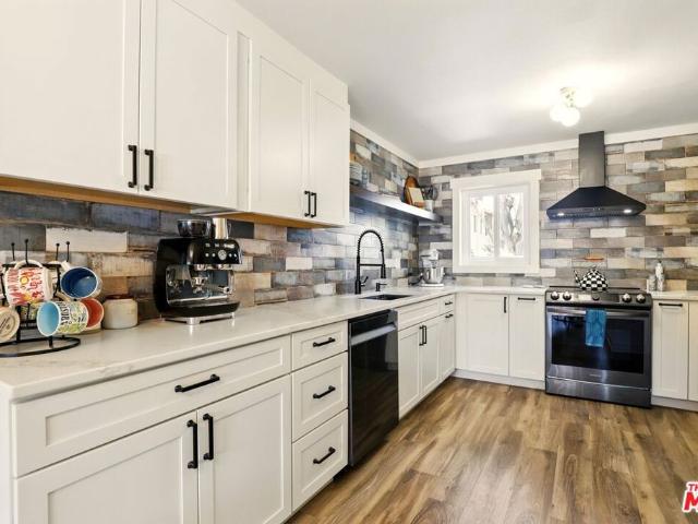 Condo for sale in Tarzana, Tarzana Neighborhood Council District