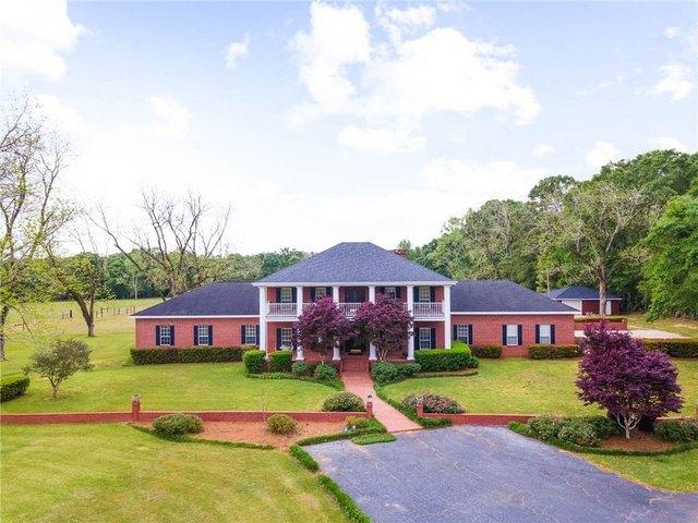 House for sale in Citronelle, Alabama