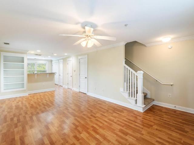 Condo for sale in Virginia