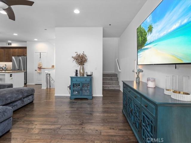 Condo for sale in Signal Hill