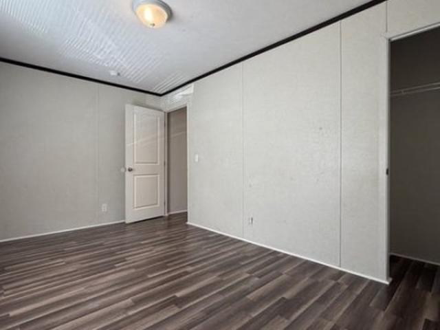 House for sale in Long View, Radcliff