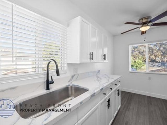 Apartment for rent in Signal Hill Apartment for rent in Signal Hill