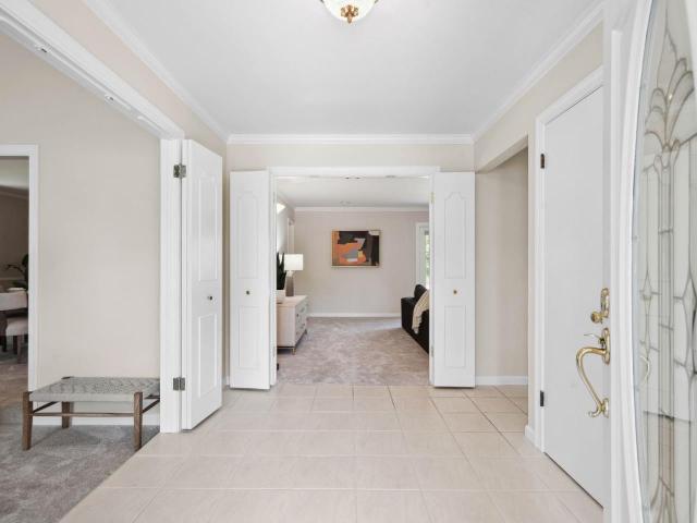 House for sale in Saratoga