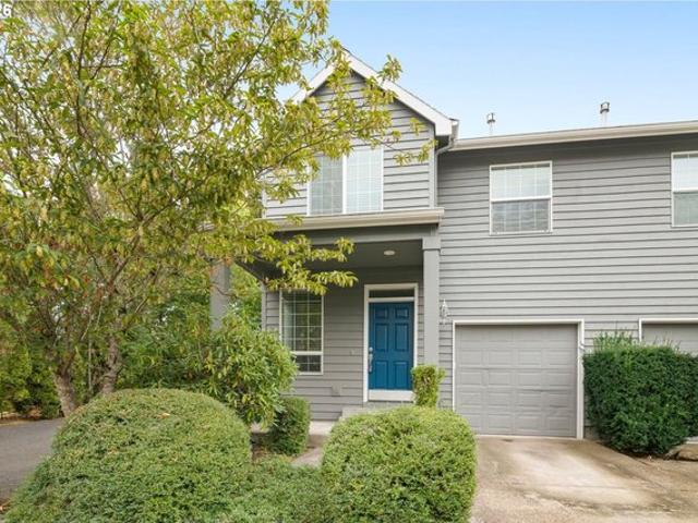 Townhouse for sale in Oregonia