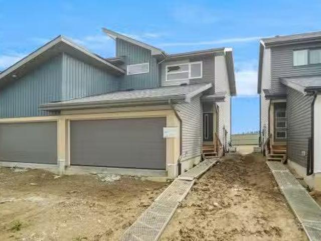 House for sale in Wedgewood, Alberta