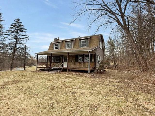 House for sale in City of Newburgh, Orange County